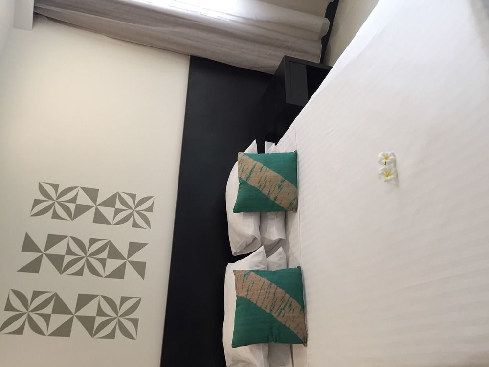 Tanoa International Dateline Hotel Nuku'alofa Exteriör bild