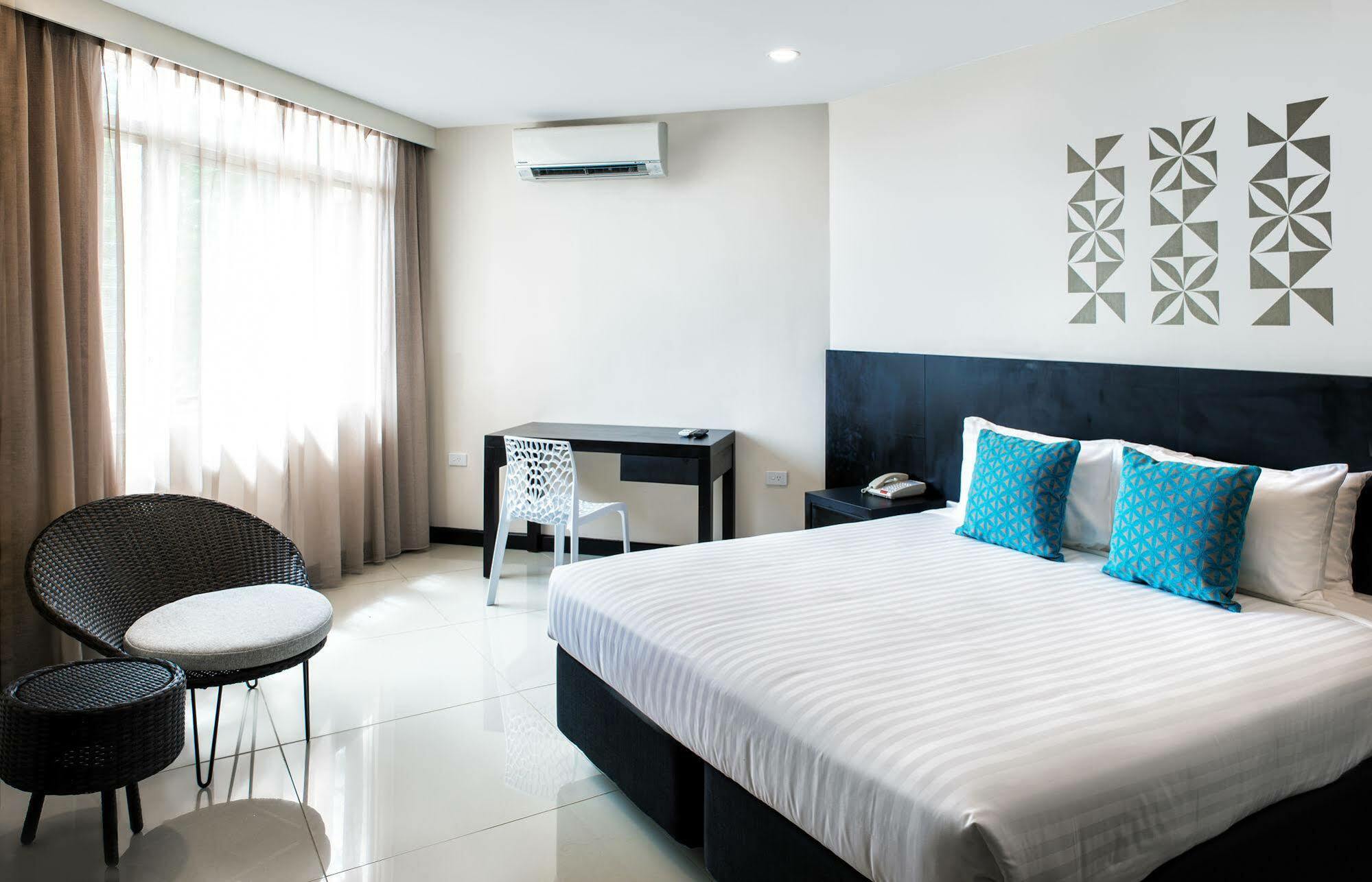 Tanoa International Dateline Hotel Nuku'alofa Exteriör bild